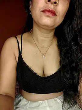 Snapshot of CUTE-PX chatting on September 2025 02:06:02 AM CUTE-PX online show from September 2025 02:06:02 AM