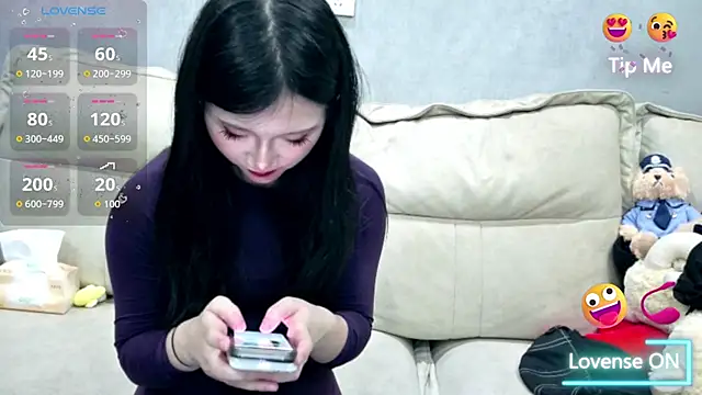 xiaoLI-2025 online show from April 2026 03:26:02 PM