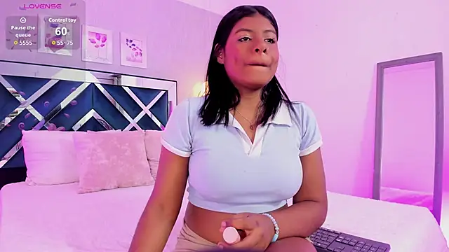 meloody7 online show from November 2025 11:43:02 AM