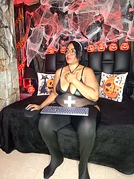 Snapshot of aranzzalatin chatting on October 2025 11:53:02 AM aranzzalatin online show from October 2025 11:53:02 AM