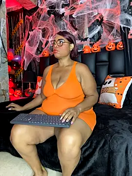 Snapshot of aranzzalatin chatting on October 2025 12:13:02 PM aranzzalatin online show from October 2025 12:13:02 PM