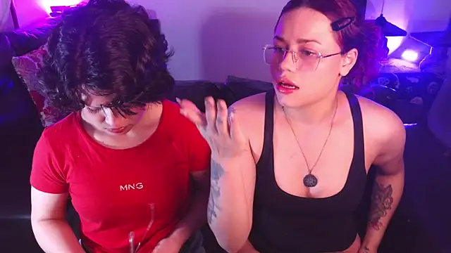 marsearth22  online show from January 2026 01:42:02 AM