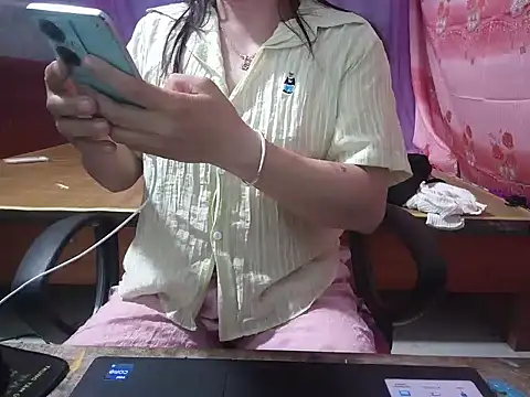 Xue weng online show from May 2026 08:43:02 PM