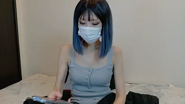 sarina at online show from January 2026 09:25:02 AM