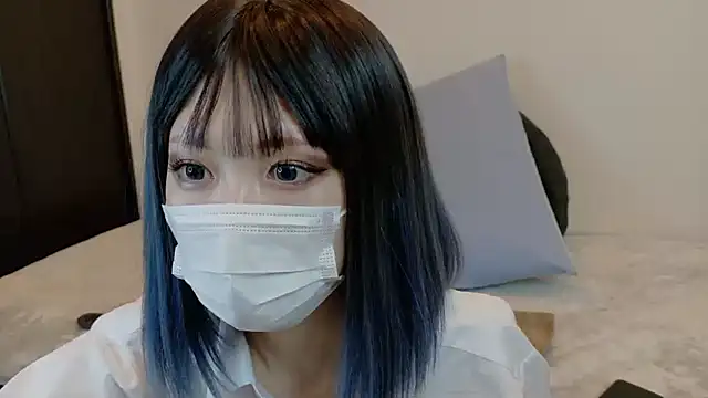 sarina at online show from March 2026 04:28:02 AM