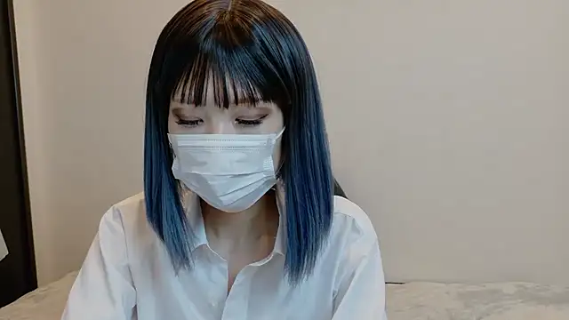 sarina at online show from April 2026 04:30:02 AM