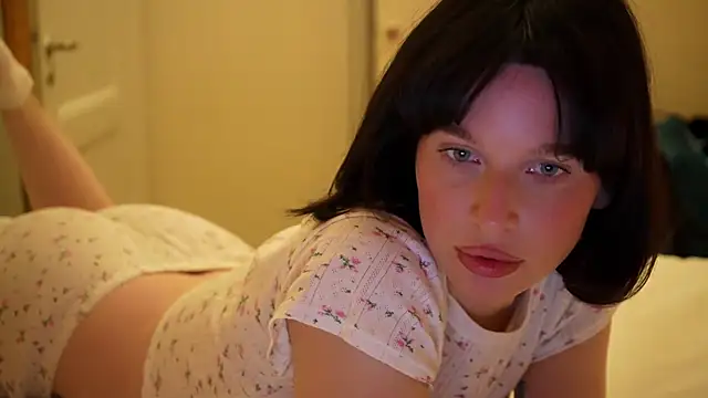 Snapshot of ellaa91 chatting on March 2026 06:45:02 PM ellaa91 online show from March 2026 06:45:02 PM