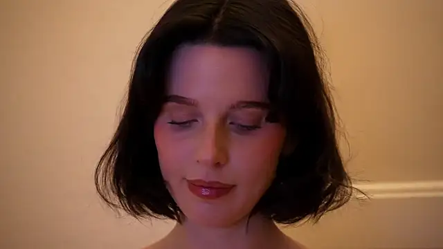 Snapshot of ellaa91 chatting on March 2026 06:11:01 PM ellaa91 online show from March 2026 06:11:01 PM