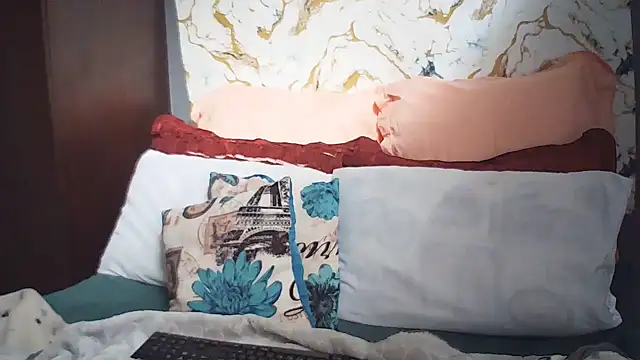 CouplesX96xx online show from April 2026 07:23:02 AM