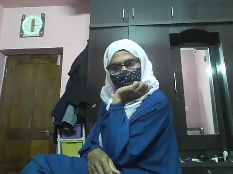 Snapshot of nasrin_katoon_7 chatting on November 2025 06:02:01 PM nasrin katoon 7 online show from November 2025 06:02:01 PM