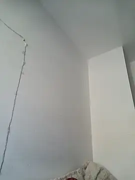 iamlalamilano online show from March 2026 12:55:01 PM