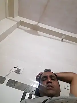 Hot-boy077 online show from October 2025 04:05:01 PM