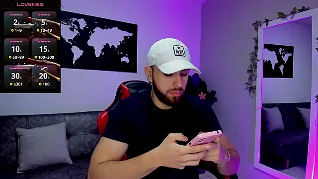 Maximo Wolff online show from December 2025 08:16:02 PM