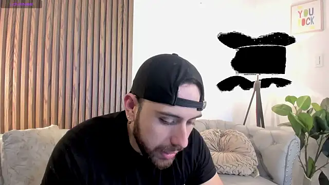 Snapshot of Maximo_Wolff chatting on June 2026 08:10:02 PM Maximo Wolff online show from June 2026 08:10:02 PM