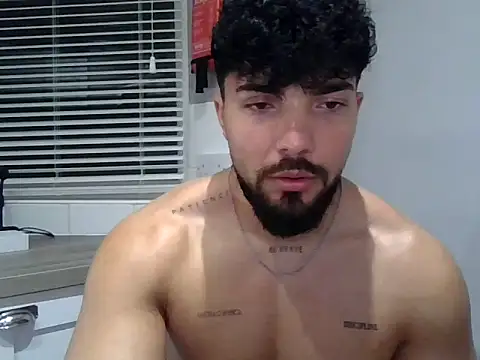 platimumdaddy online show from February 2026 07:54:02 PM