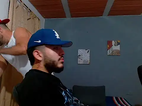 Ethan Tomm online show from December 2025 12:08:01 AM