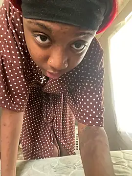 HennessyBaby21 online show from March 2026 04:24:01 PM