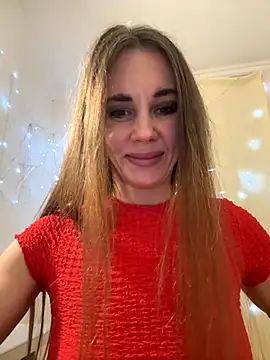 LucieMack online show from December 2025 05:40:02 PM