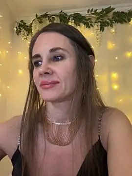 LucieMack online show from April 2026 07:51:01 PM