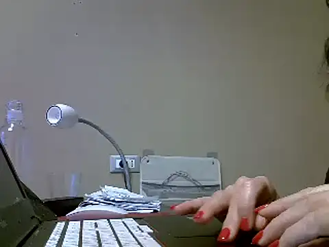 ITALIANASISIXX online show from January 2025 09:08:02 AM