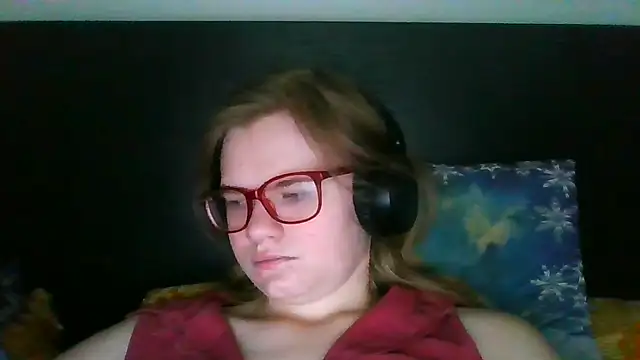 Moonolighta online show from October 2025 07:28:02 AM