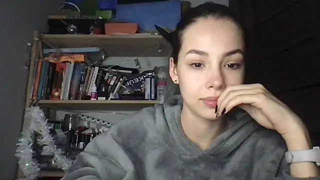 Yuna5343 online show from January 2026 10:24:02 PM