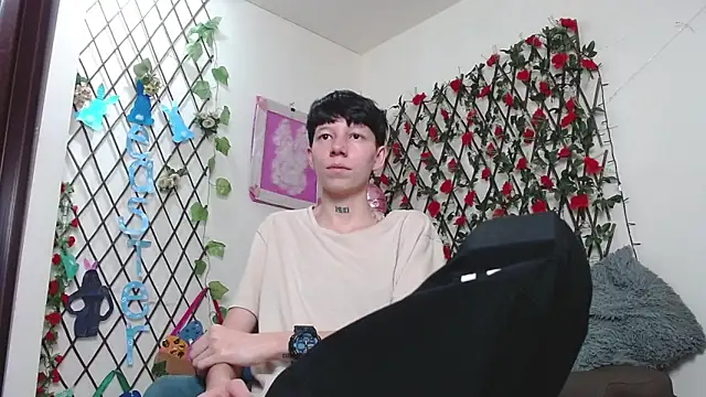 LiamBrown09 online show from March 2026 07:15:02 PM