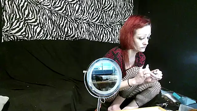 Splash Queen420 online show from November 2025 07:08:01 AM