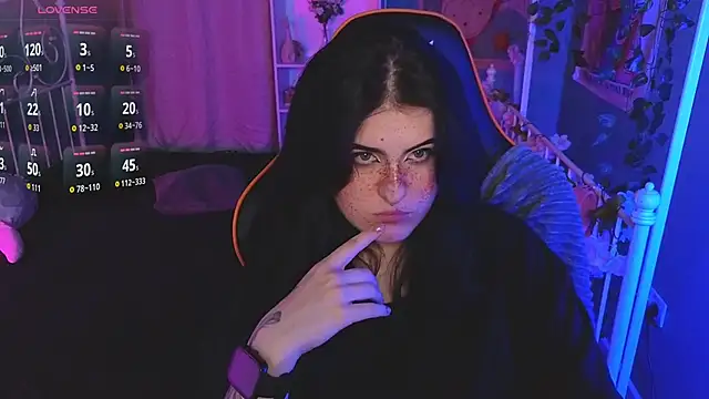 Dark Shine online show from November 2025 06:47:02 AM