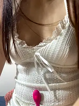 SiennaQueen18 online show from October 2025 05:27:02 AM