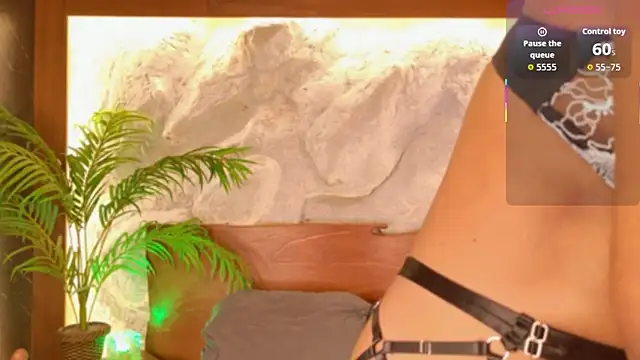 alisonn moon online show from February 2026 10:30:02 PM