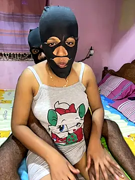 Snapshot of Sadaru_ chatting on September 2025 02:22:02 PM Sadaru  online show from September 2025 02:22:02 PM