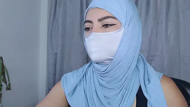 Snapshot of jade_nassar chatting on May 2026 08:37:01 PM jade nassar online show from May 2026 08:37:01 PM