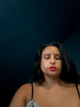 Angelaarayexx online show from October 2025 10:16:02 AM