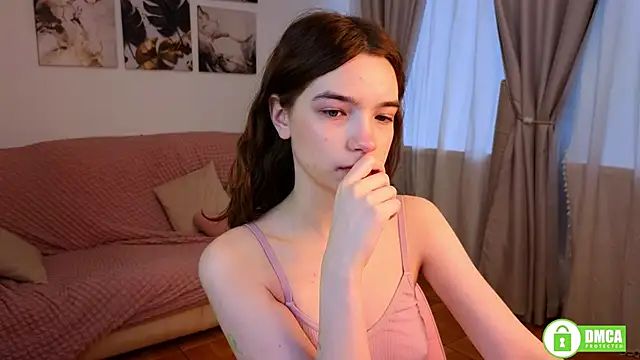 Evi Brook online show from November 2025 07:28:01 AM