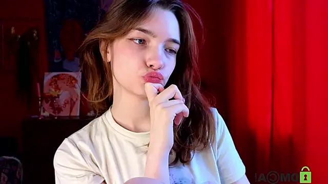 Evi Brook online show from May 2026 01:19:01 PM