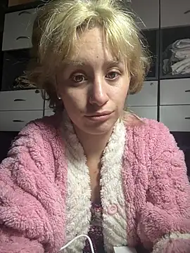 Snapshot of lolitarg chatting on June 2026 03:11:01 PM lolitarg online show from June 2026 03:11:01 PM