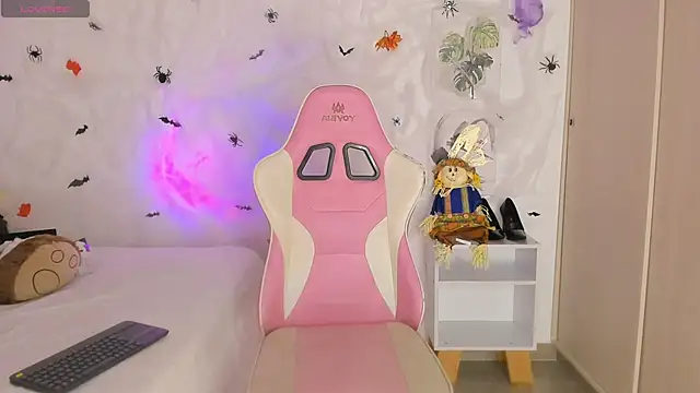 Nataly evans18 online show from October 2025 05:50:02 AM