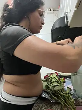 Alyha Cortes online show from November 2025 12:22:01 AM