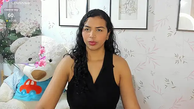 Artemisa08 online show from November 2025 06:54:01 PM