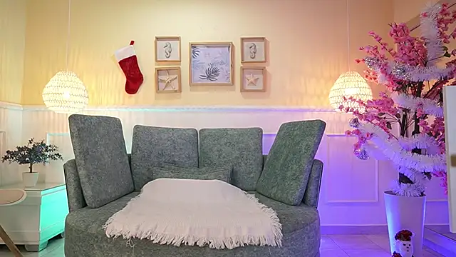 LoonaNyx online show from December 2025 11:30:02 AM