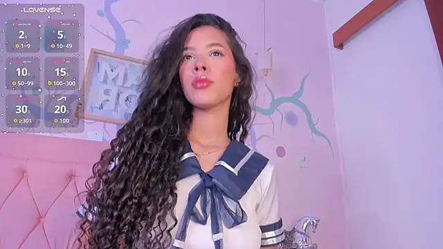 Snapshot of NoahPerez chatting on January 2026 01:20:01 AM NoahPerez online show from January 2026 01:20:01 AM