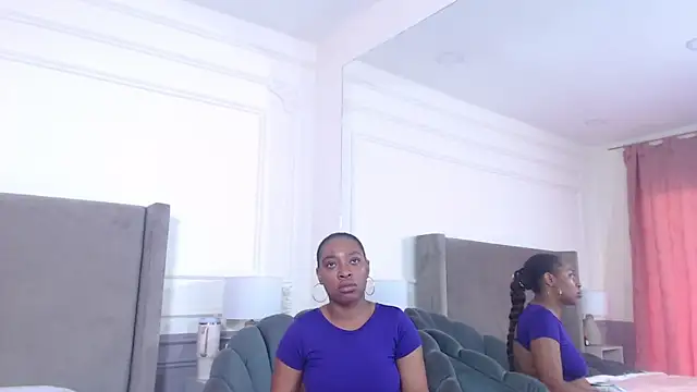 NatashaSilver online show from November 2025 01:36:01 PM