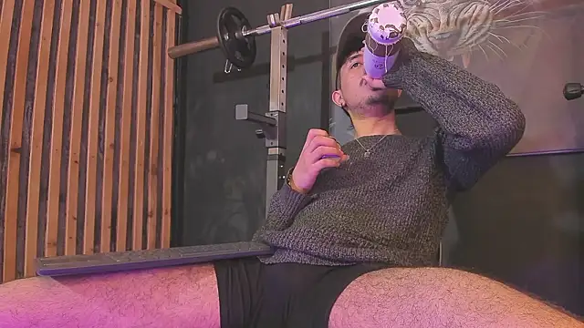 DimitriDeluxe online show from January 2026 07:50:02 PM