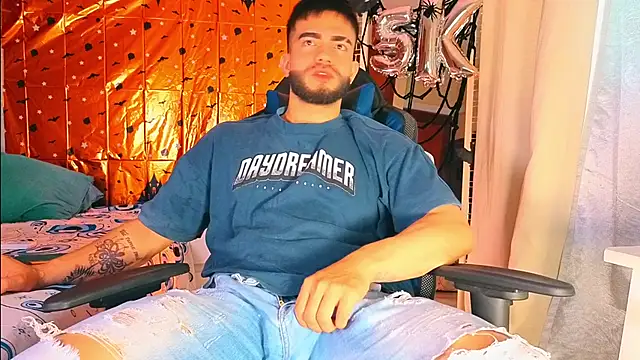 Snapshot of King_Draven3 chatting on October 2025 12:33:01 PM King Draven3 online show from October 2025 12:33:01 PM