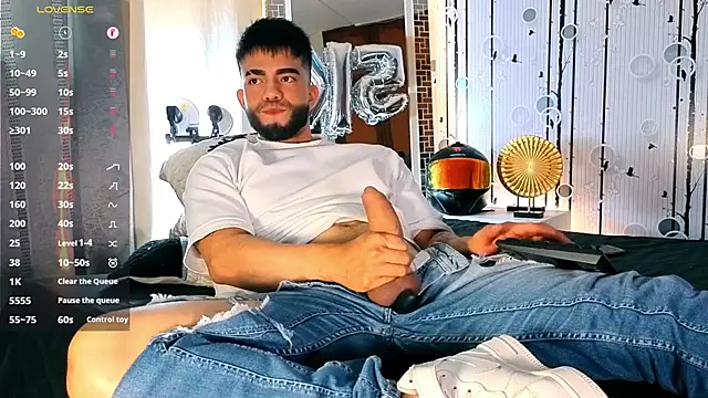 Snapshot of King_Draven3 chatting on November 2025 09:06:02 PM King Draven3 online show from November 2025 09:06:02 PM