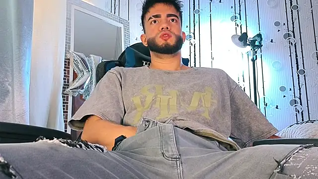 Snapshot of King_Draven3 chatting on November 2025 07:36:02 PM King Draven3 online show from November 2025 07:36:02 PM