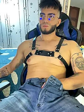 Snapshot of King_Draven3 chatting on December 2025 07:34:02 PM King Draven3 online show from December 2025 07:34:02 PM