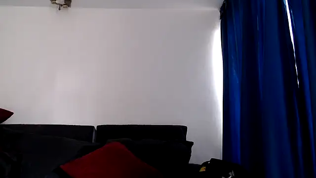 evilheart 69 online show from October 2025 04:36:02 PM