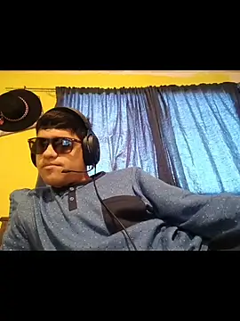 juanfritaa21 online show from October 2025 01:34:01 PM